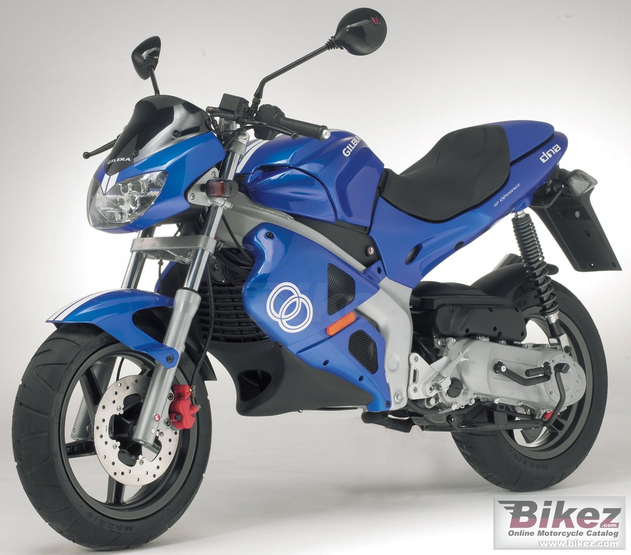 Big Gilera dna 50 picture and wallpaper from Bikez.com